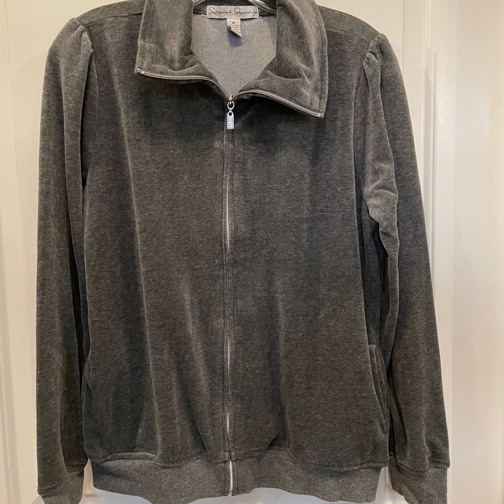French laundry, velour sweatshirt, size medium - Picture 5 of 8